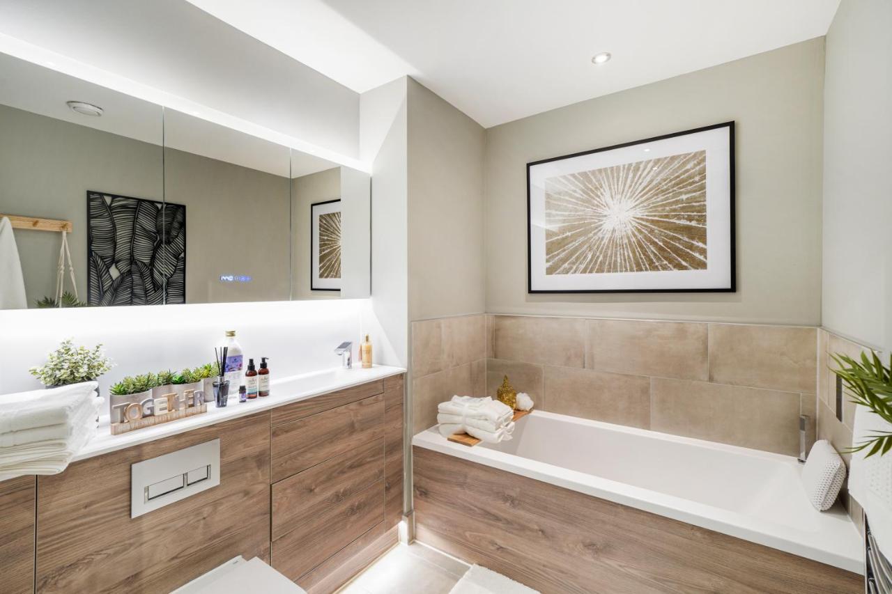 The Waterhouse Avenue By Kandara 5 Star City Home In Maidstone Exteriör bild