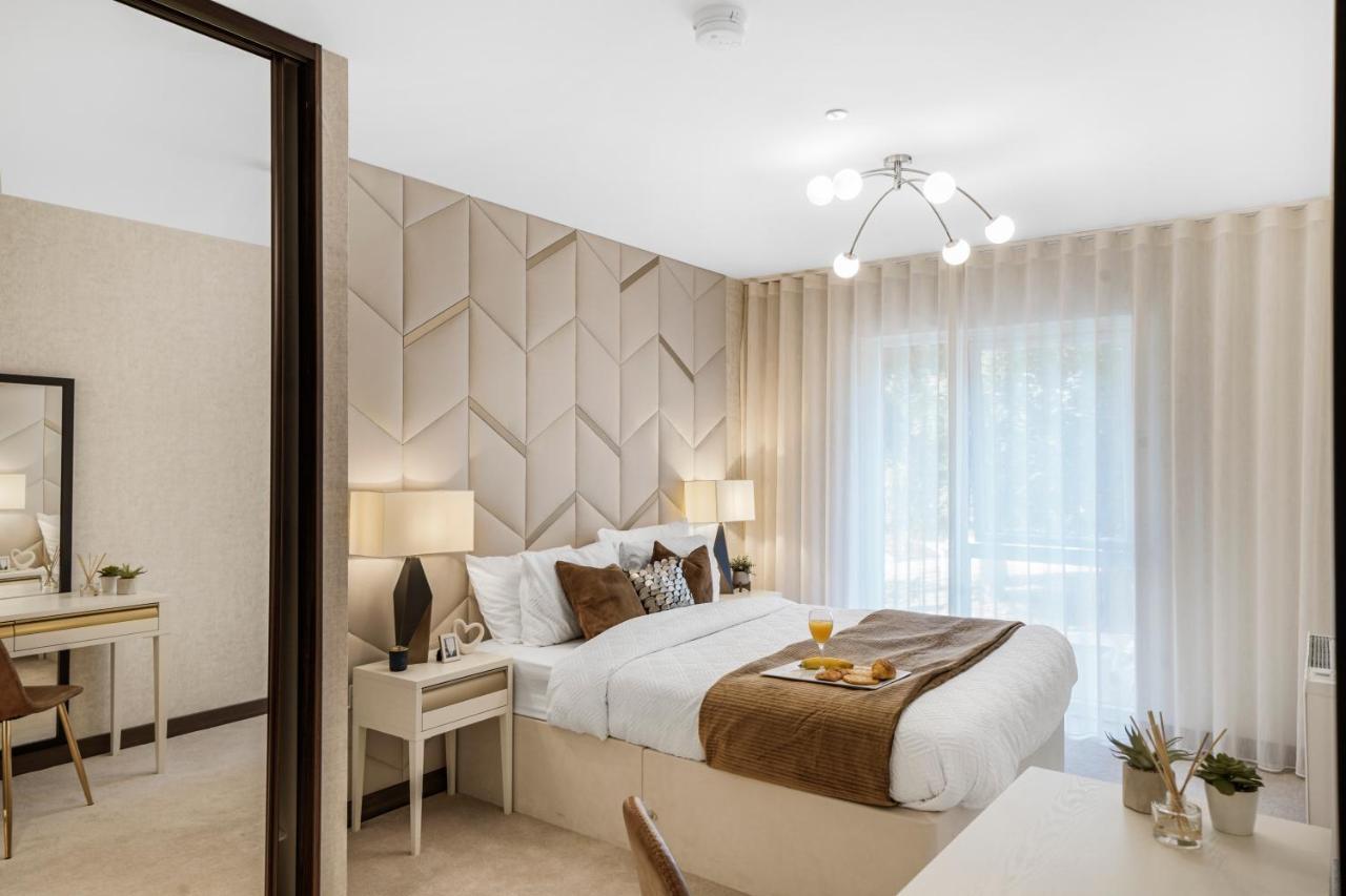 The Waterhouse Avenue By Kandara 5 Star City Home In Maidstone Exteriör bild